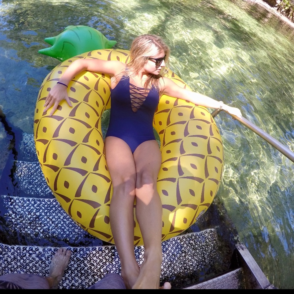 Rip curl one piece bathing suit